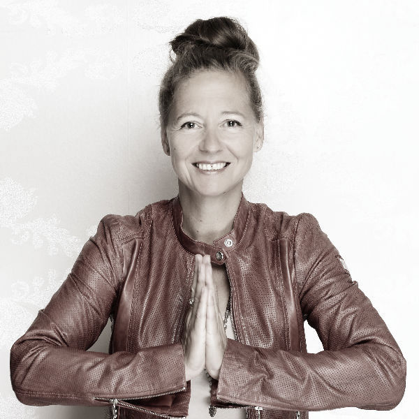 Sabine Flechner-Schork, Unternehmensberatung für YogalehrerInnen